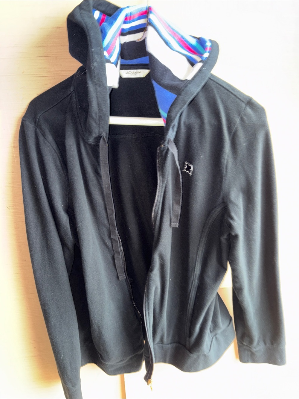 Men's Black Zip-Up Hoodie Jacket